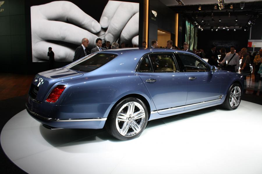  Bentley Mulsanne 2010 года  (фото 73 из 262)